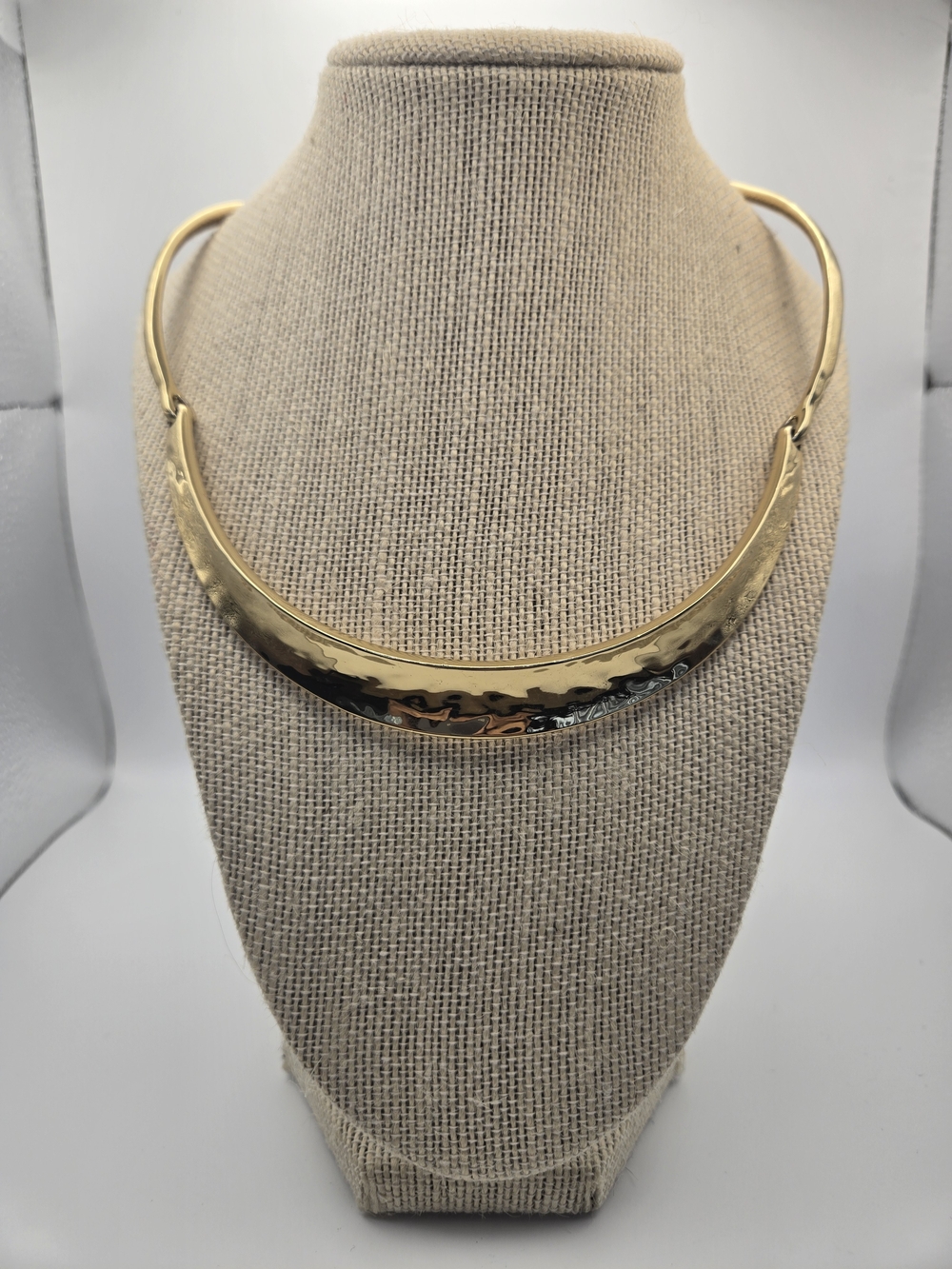 Chico's Hammered Goldtone Hinged Collar Necklace Trending Sculptural Elegance